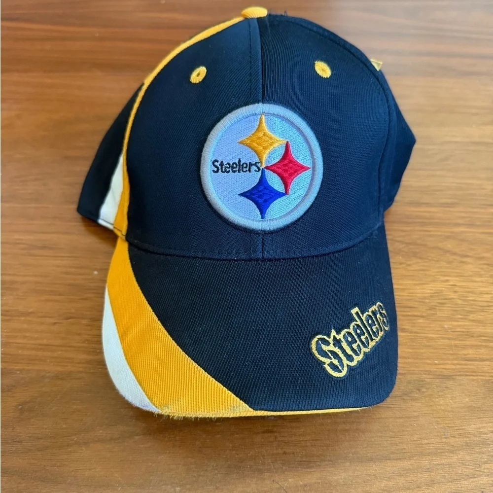 Steelers Cap with Embroidered Logo